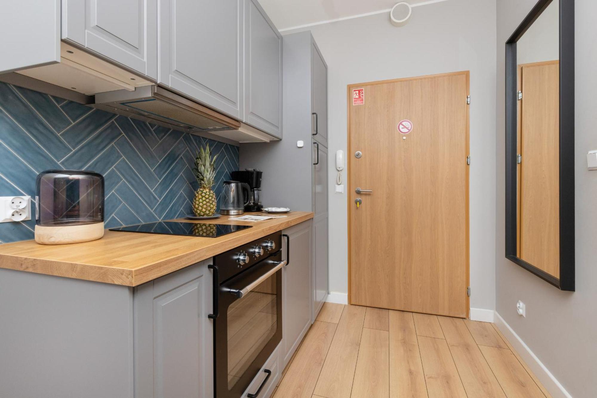 Studio Fahrenheit In Central Gdansk By Noclegi Renters Kültér fotó